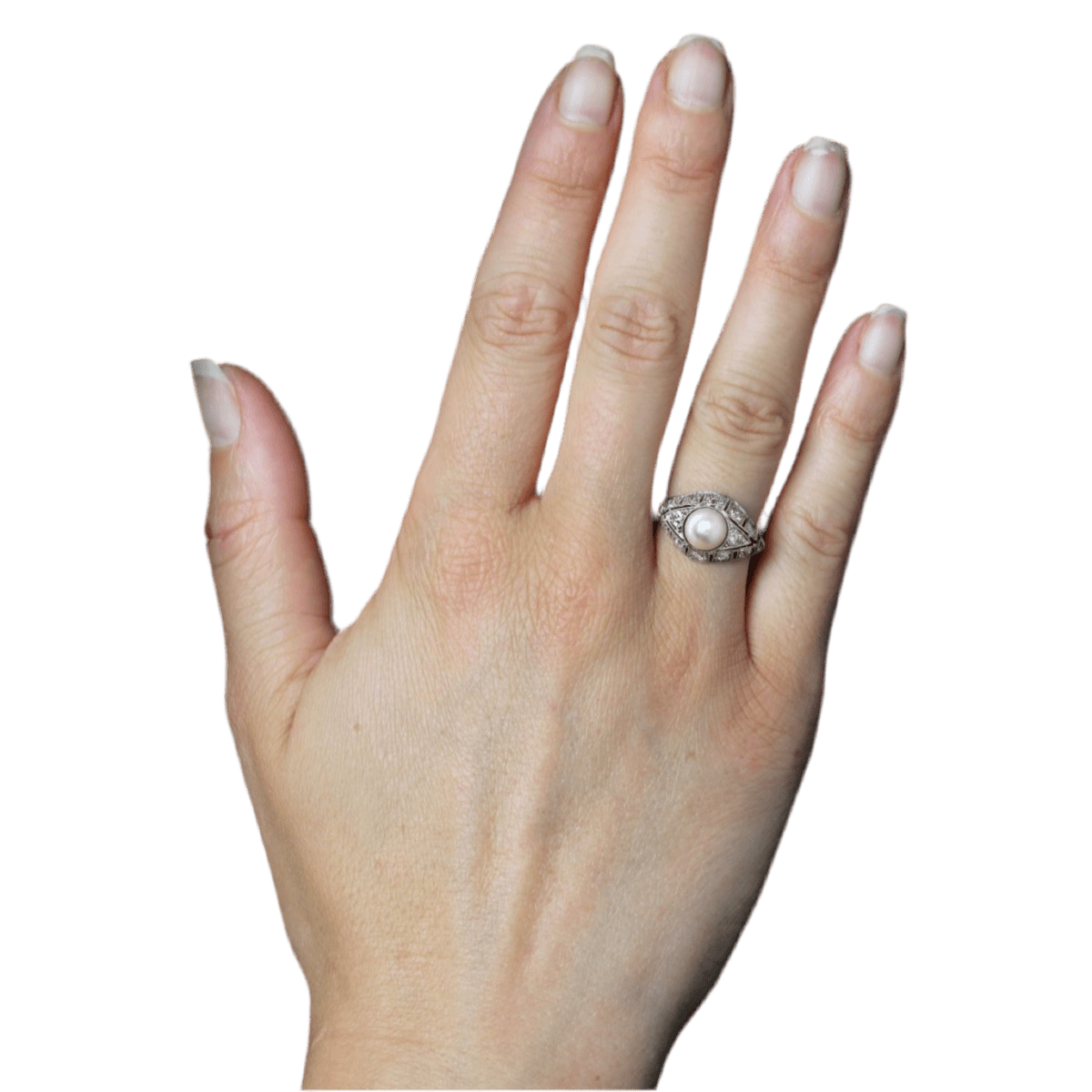 Bague Dôme en platine, perle et diamants - Castafiore