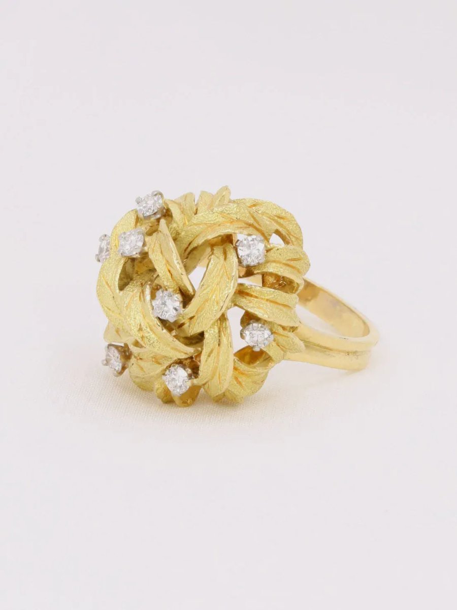 Bague dome fleur or jaune diamants - Castafiore