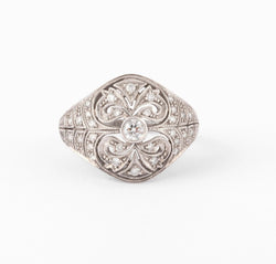 Bague dôme or gris et diamants ciselée - Castafiore