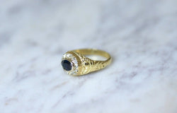 Bague dôme saphir entourage diamants - Castafiore