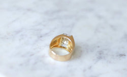 Bague Dome Tank diamants, or et platine - Castafiore