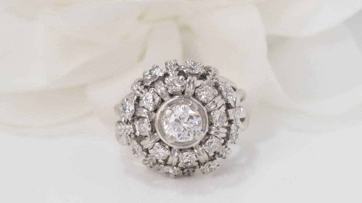 Bague dôme vintage en Palladium et diamants - Castafiore