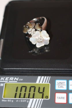 Bague Double Fleur nacre et diamants - Castafiore