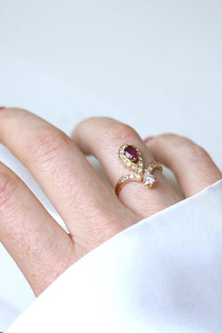 Bague Duchesse Diamants et Rubis sur Or Jaune - Castafiore