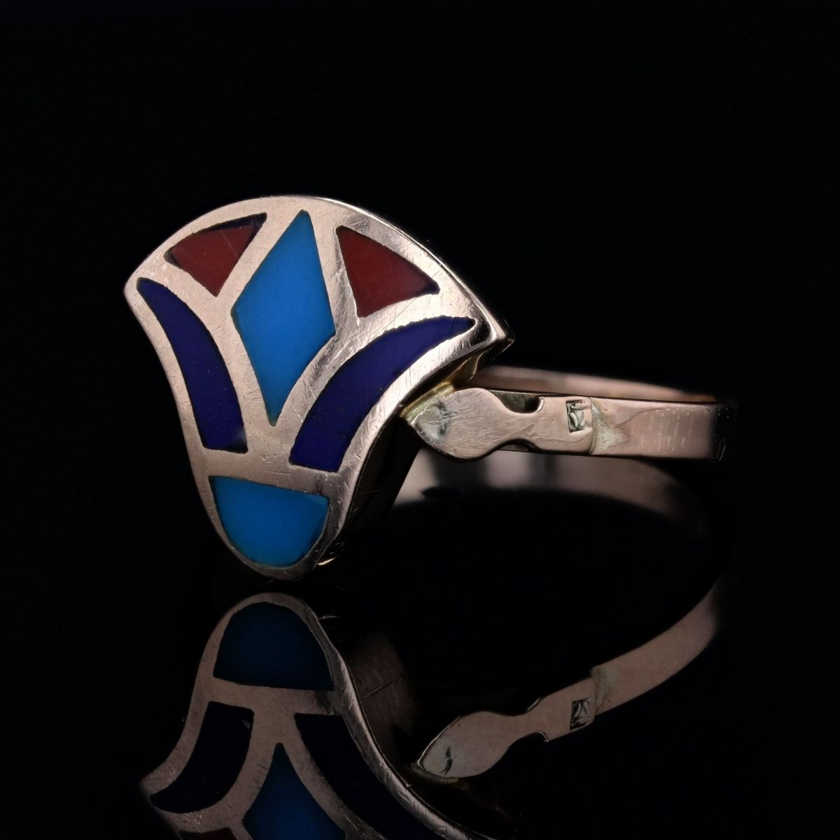Ring Egyptian yellow gold enamel