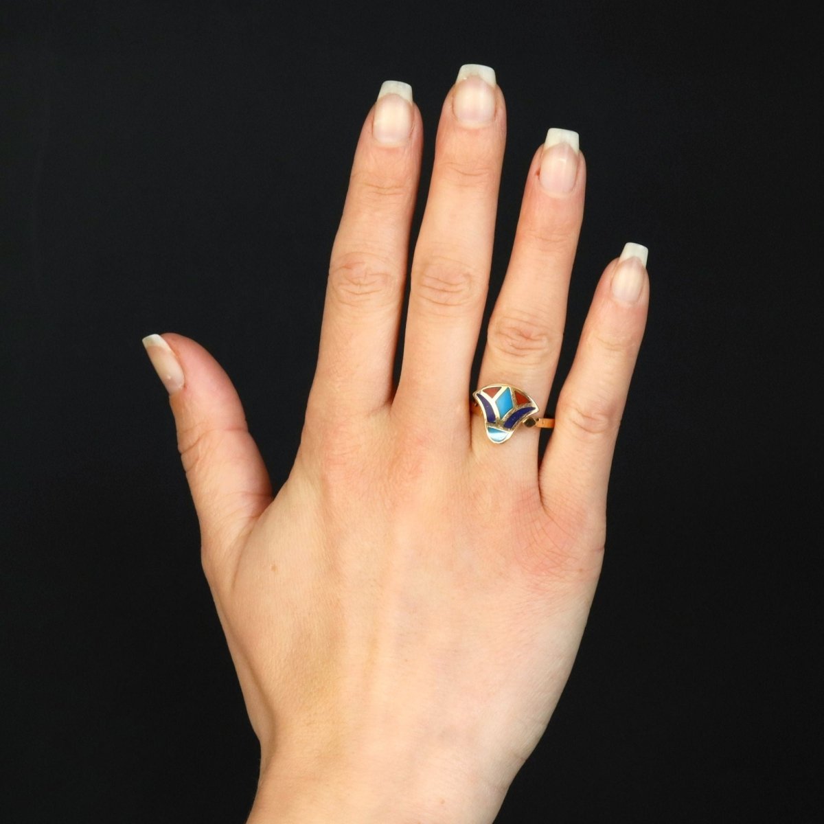 Ring Egyptian yellow gold enamel