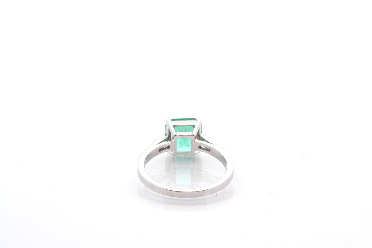 Bague ÉMERAUDE 2,16cts en platine et diamants - Castafiore