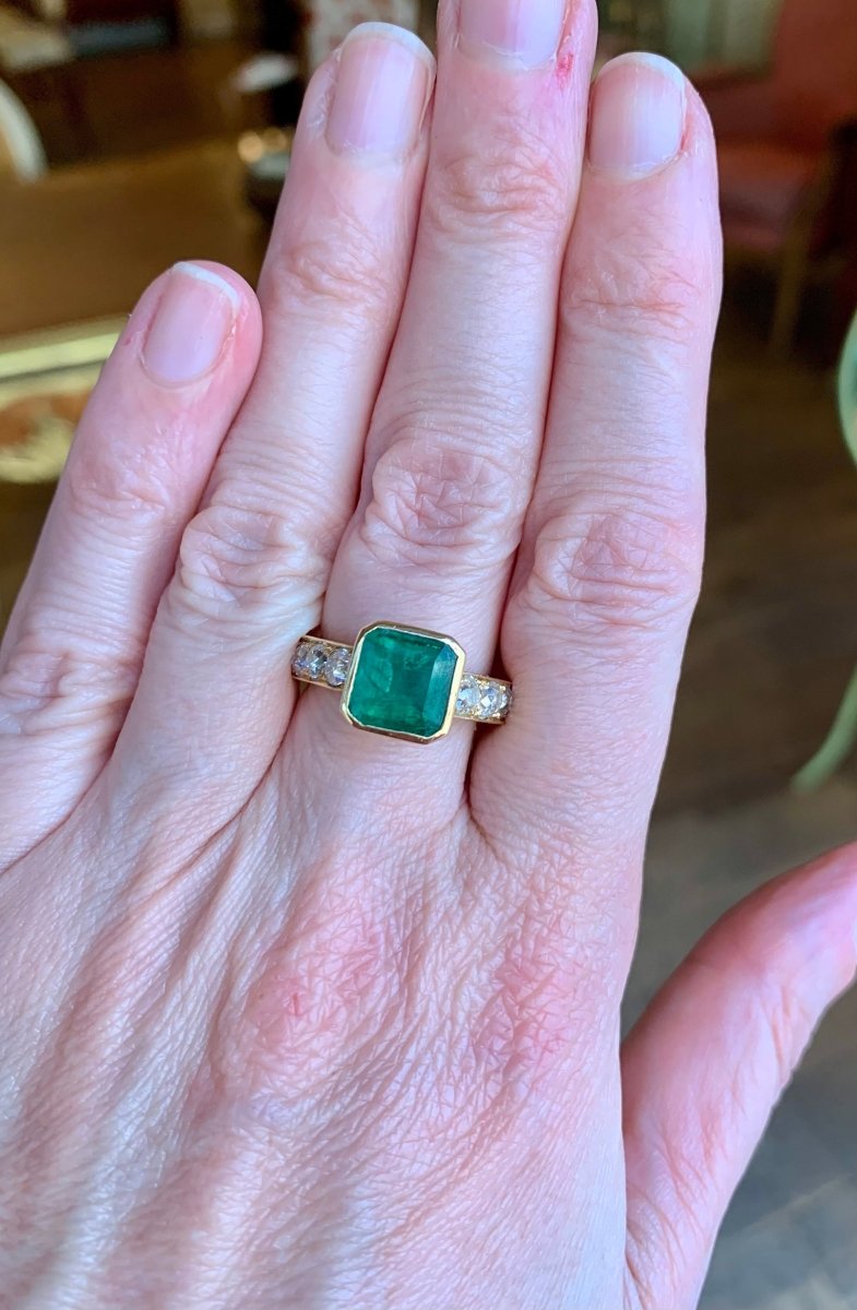 Bague Emeraude 2.73 Carats Diamants Or Jaune 18 Carats (Certificat) - Castafiore
