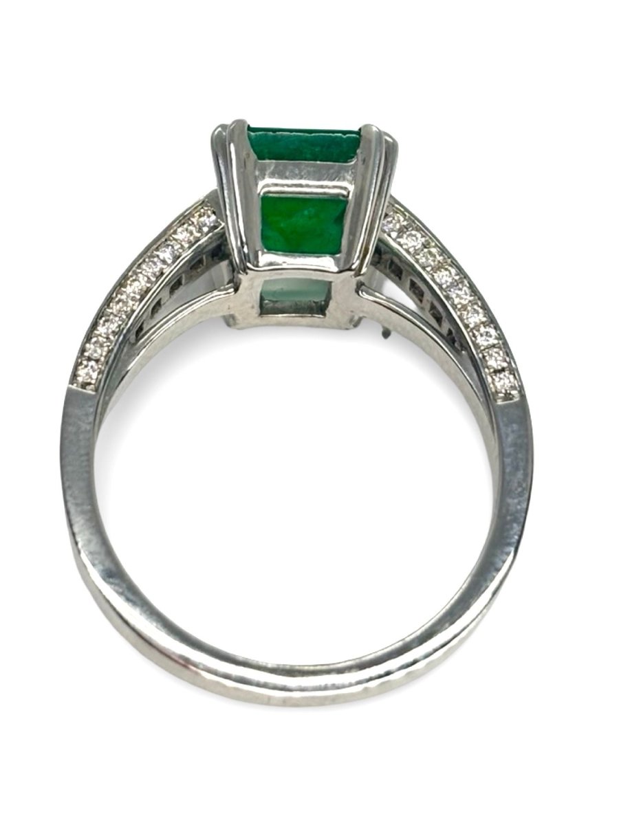 Bague ÉMERAUDE 3 ct en or blanc et diamants - Castafiore