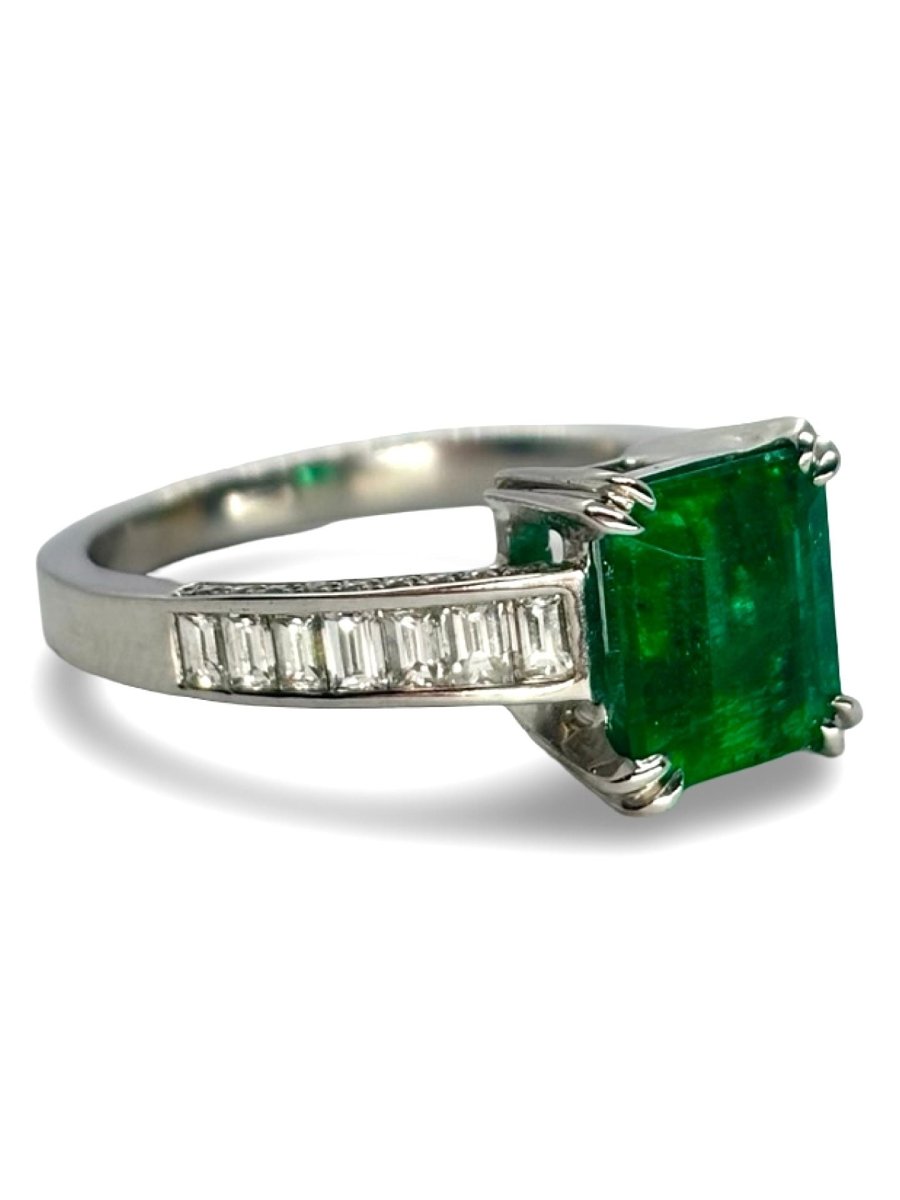 Bague ÉMERAUDE 3 ct en or blanc et diamants - Castafiore