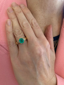 Bague Emeraude Colombie 1.63 Carats Diamants Or Jaune 18 Carats (Certificat) - Castafiore