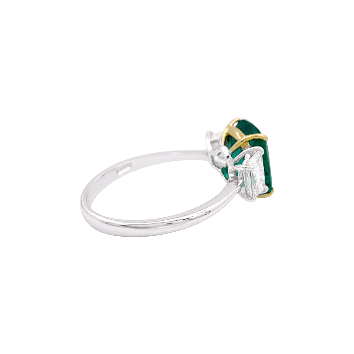 Bague émeraude, deux ors, diamants. - Castafiore