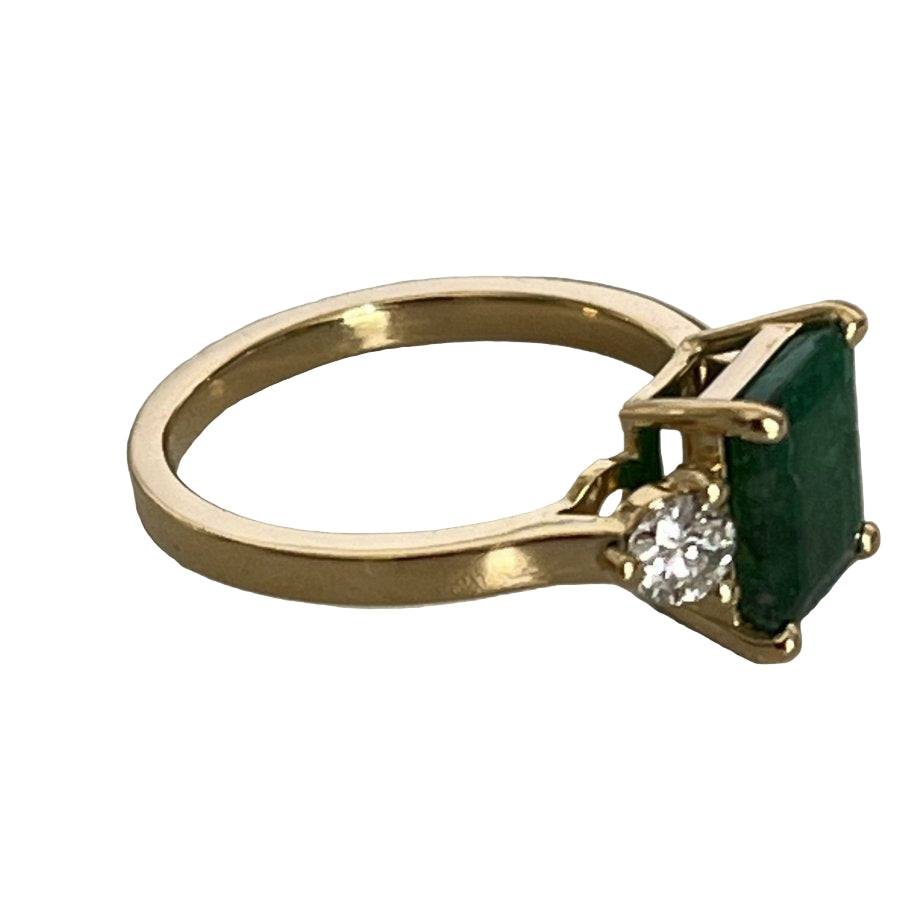 Bague EMERAUDE Diamants en or jaune - Castafiore