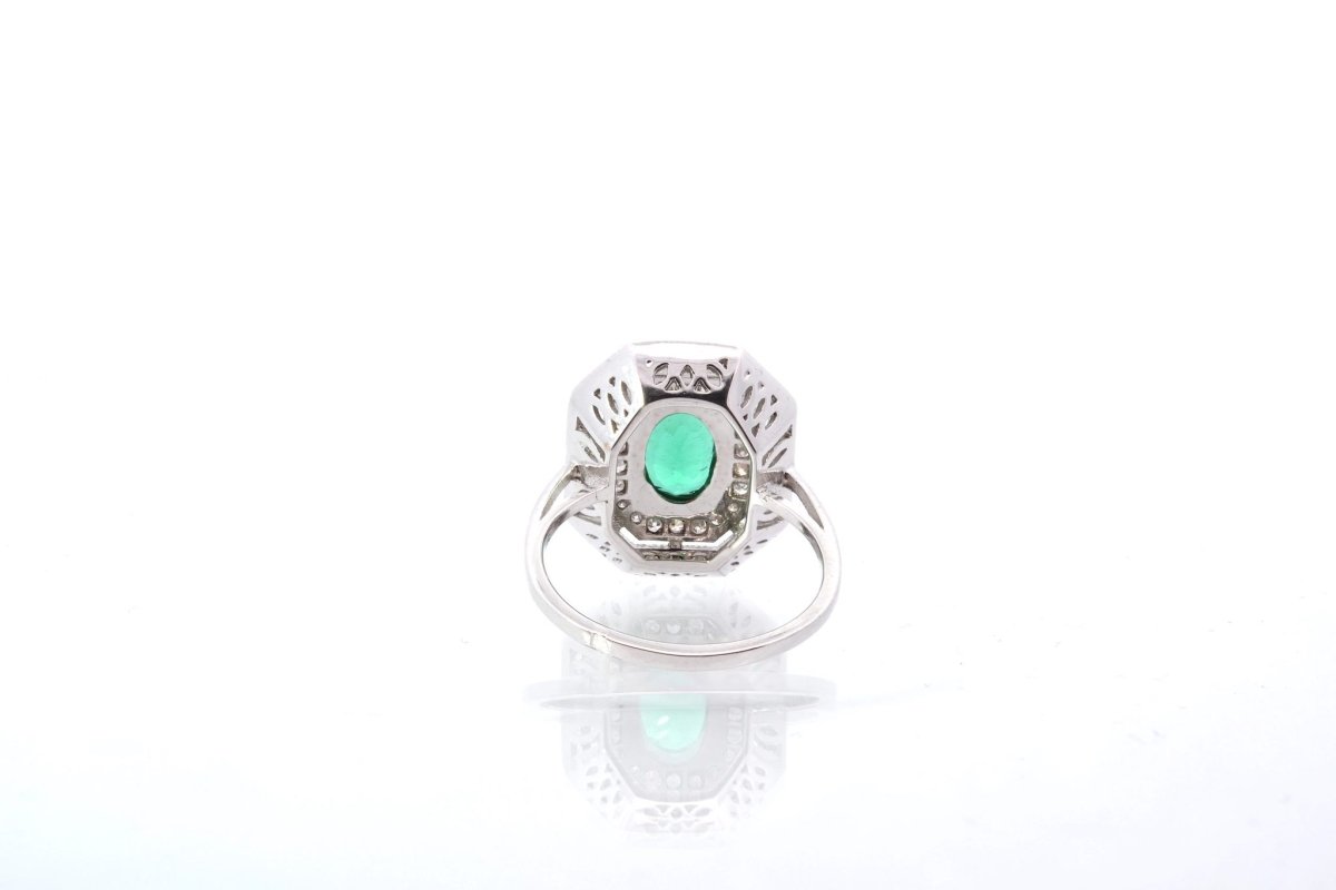 Bague émeraude entourage diamants - Castafiore
