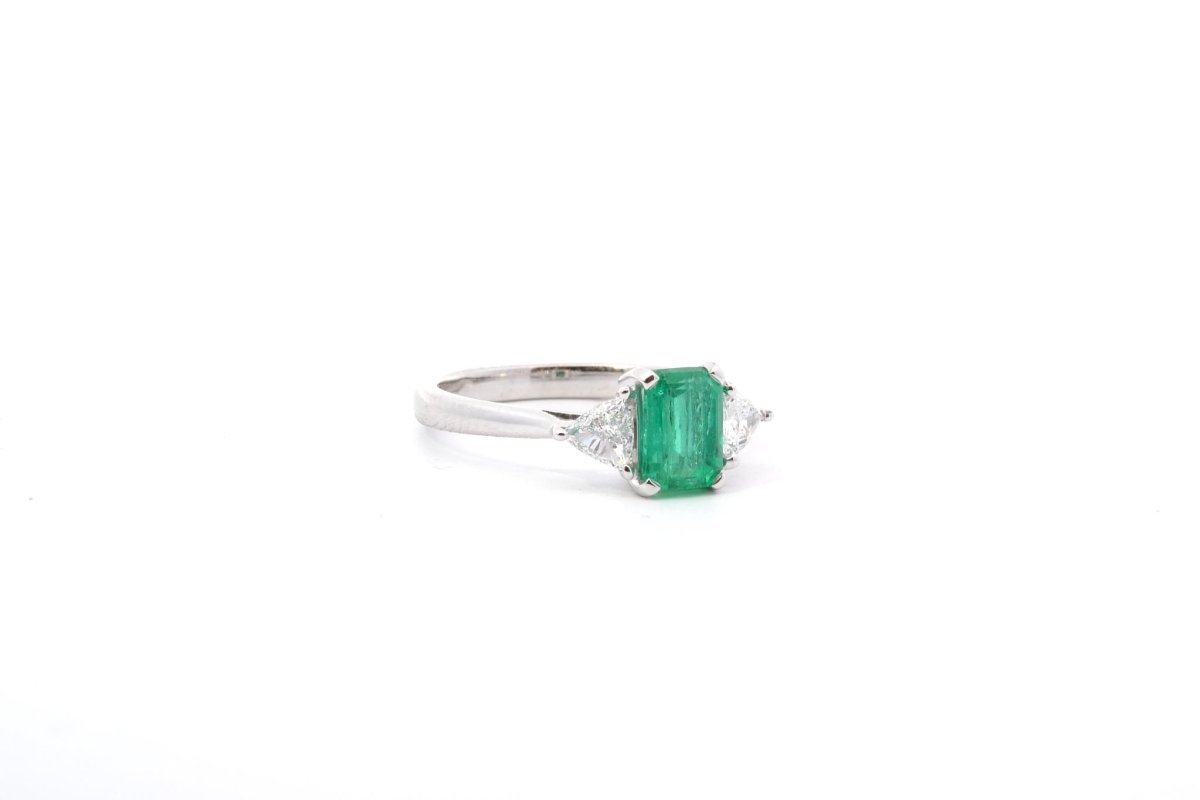 Bague émeraude et diamants en or blanc 18k - Castafiore