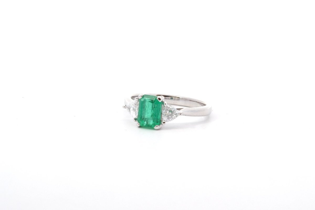 Bague émeraude et diamants en or blanc 18k - Castafiore