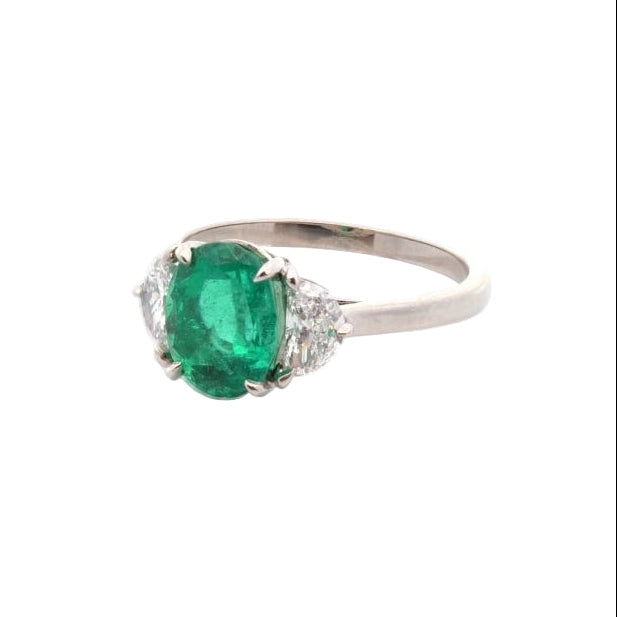 Bague Émeraude et diamants en platine - Castafiore