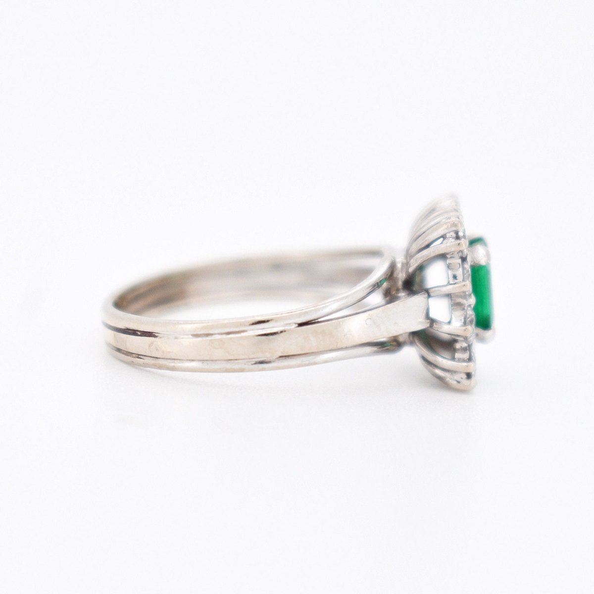 Bague Émeraude et Diamants, Vintage - Castafiore