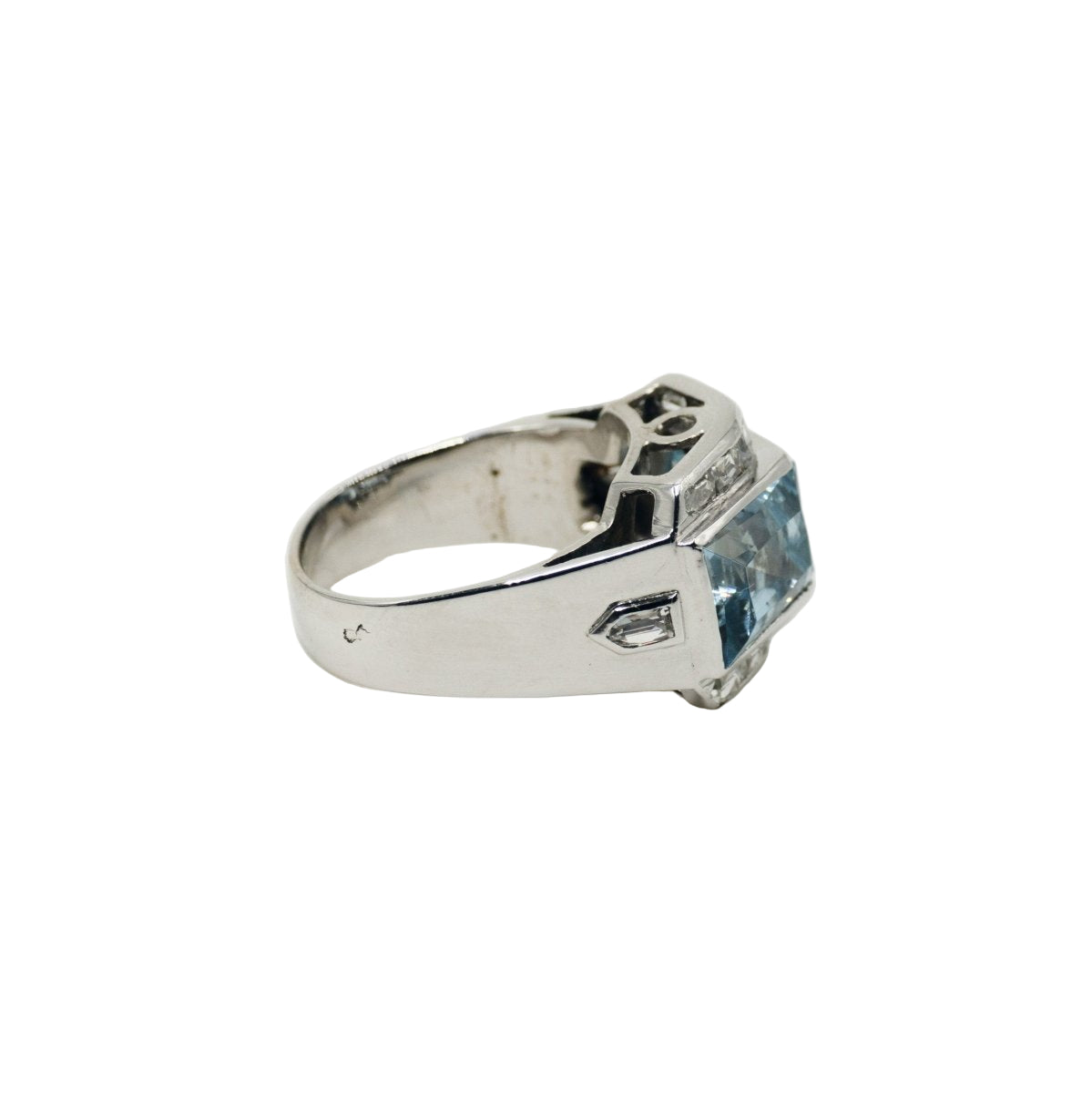 Bague en aigue - marine - Castafiore