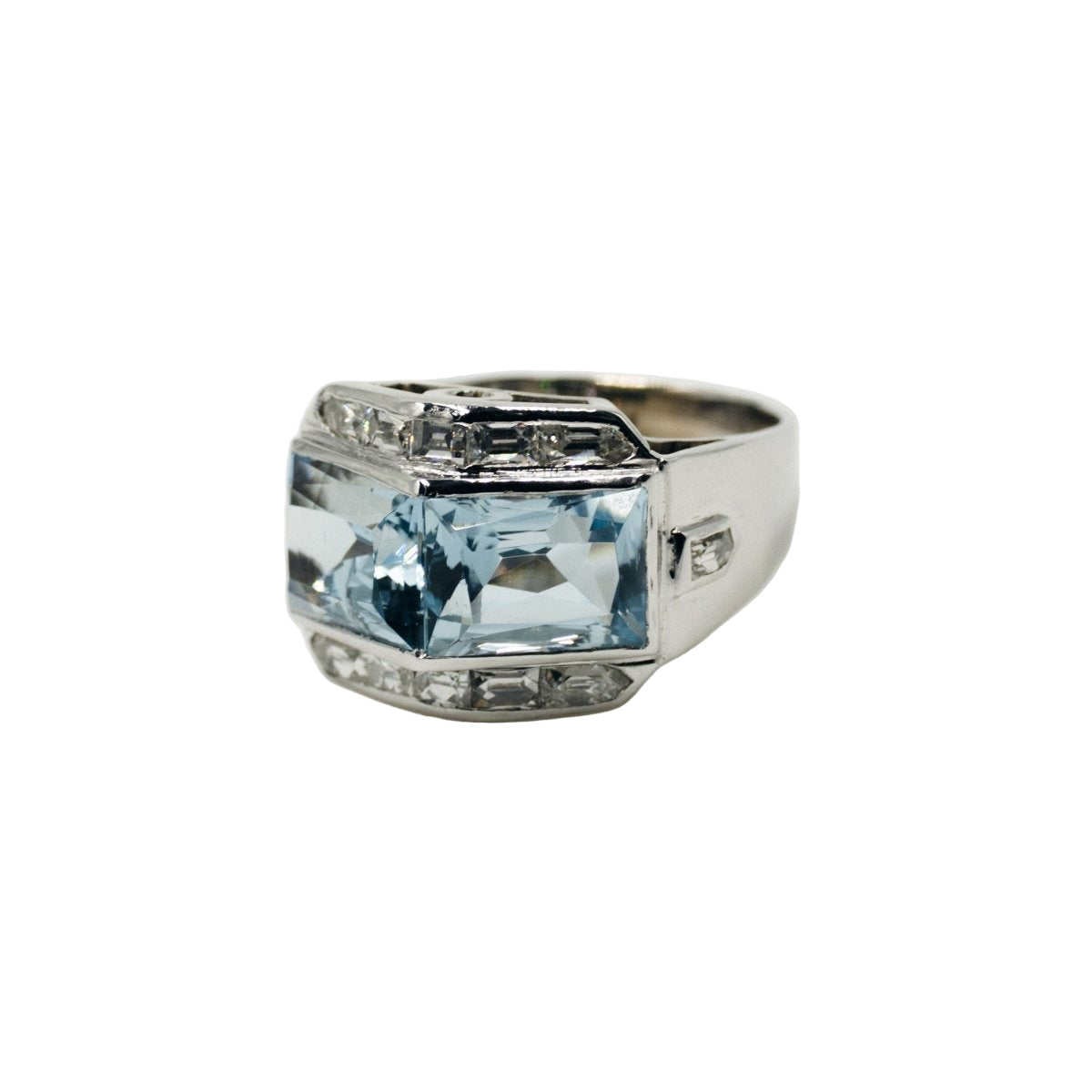 Bague en aigue - marine - Castafiore