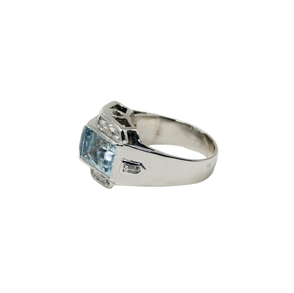 Bague en aigue - marine - Castafiore