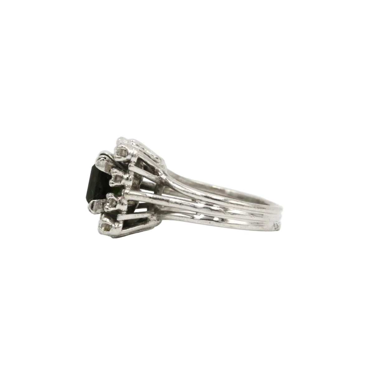 Bague en o blanc, diamants et tourmaline - Castafiore