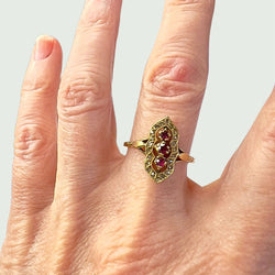 BAGUE EN OR 18K DÉBUT DU 20e SIÈCLE (1900) avec DIAMANTS et RUSSETS - Castafiore