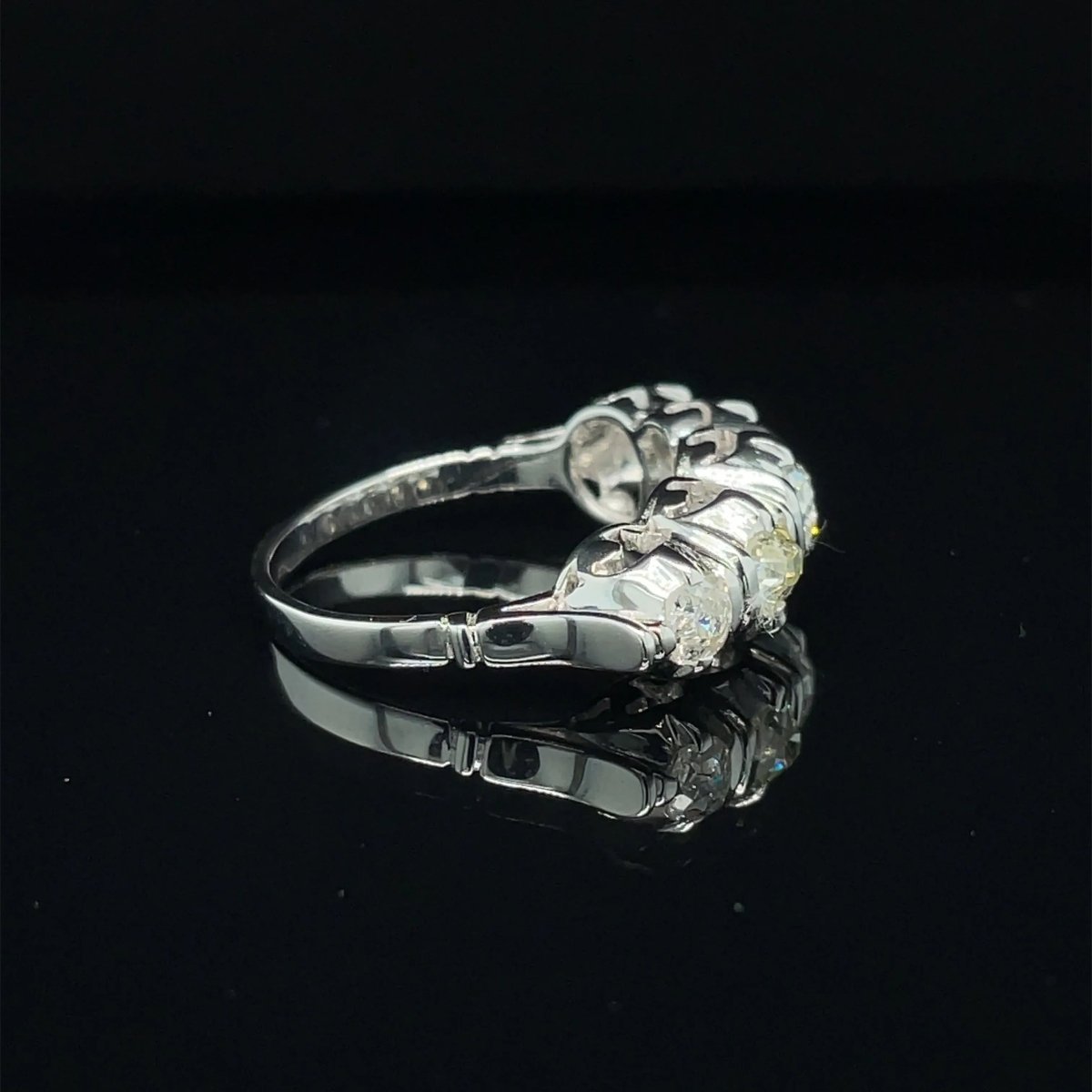 Bague en or Art déco 1,30 TWC diamant 'Five - Stone' (cinq pierres) - Castafiore