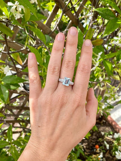 Bague en or avec aigue - marine et diamant de 2,5 carats - Castafiore