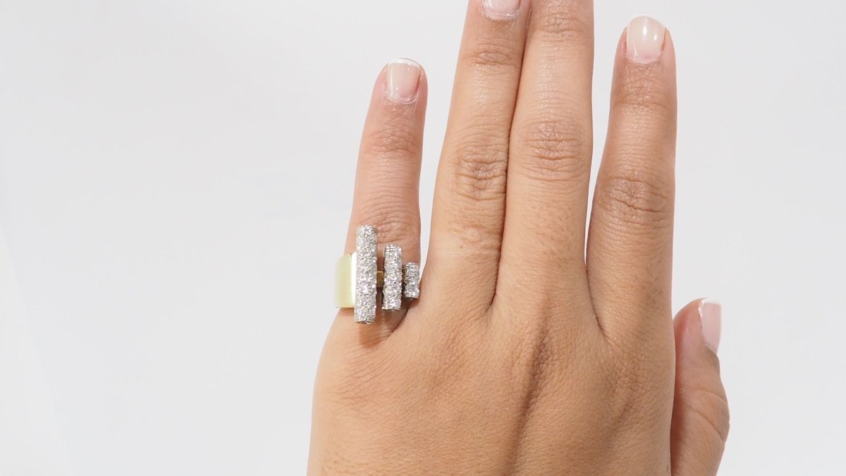 Bague en or bicolore et diamants