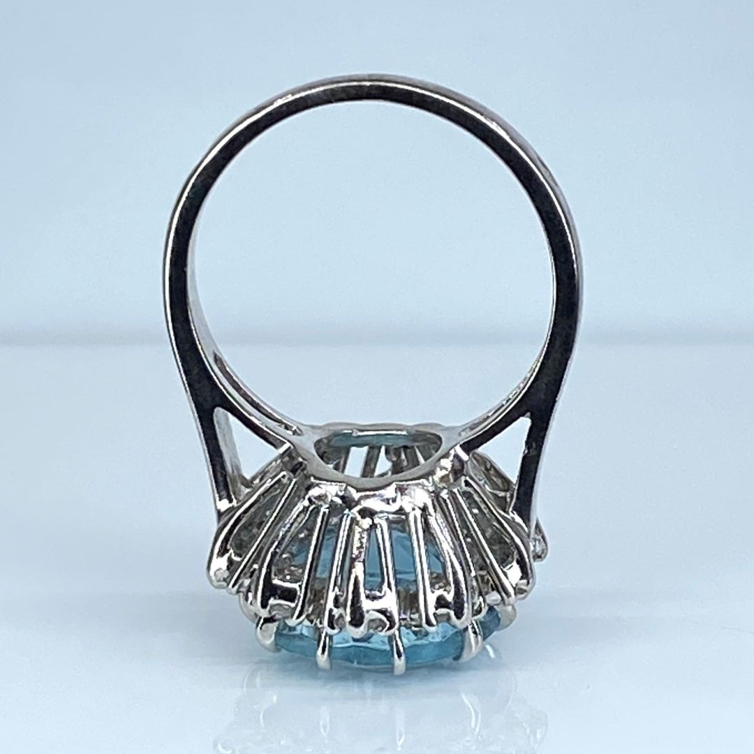 Bague en or blanc 18 carats, aigue marine et diamants - Castafiore