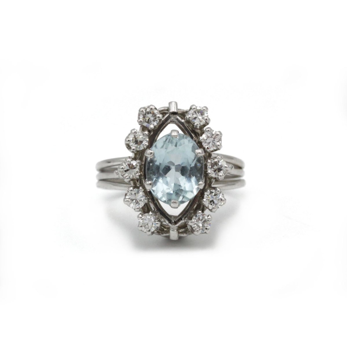 Bague en or blanc, aigue - marine et diamants - Castafiore