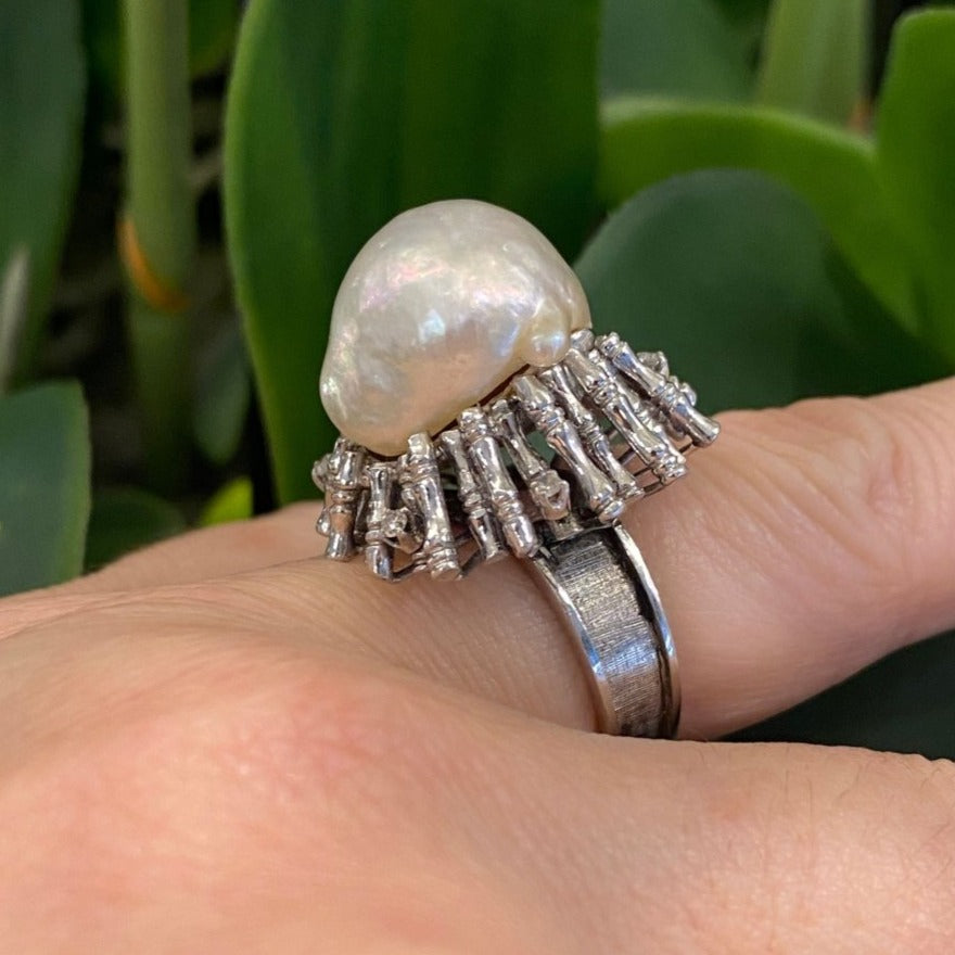 Bague en or blanc avec perle australienne - Castafiore