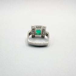 Bague en or blanc, diamants et émeraude - Castafiore