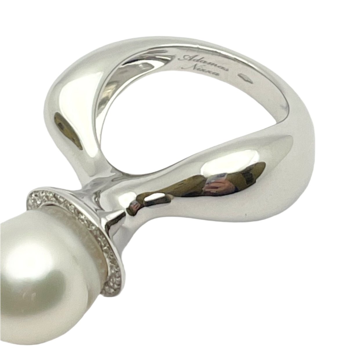 Bague en or blanc diamants et perle - Castafiore