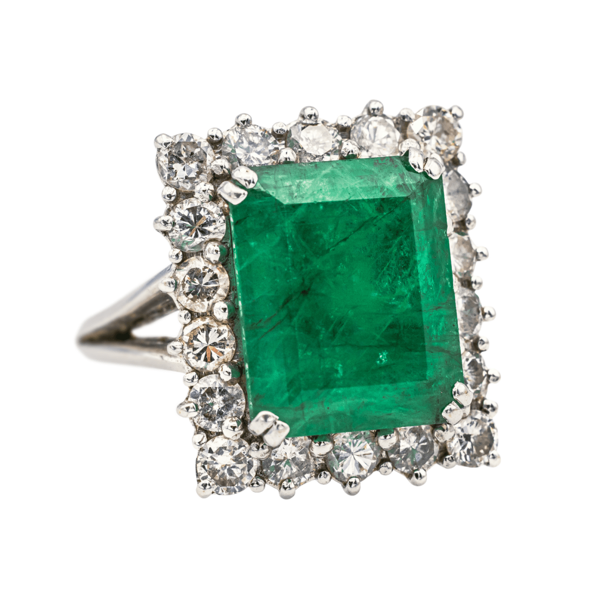 Bague en or blanc, émeraude et diamants - Castafiore