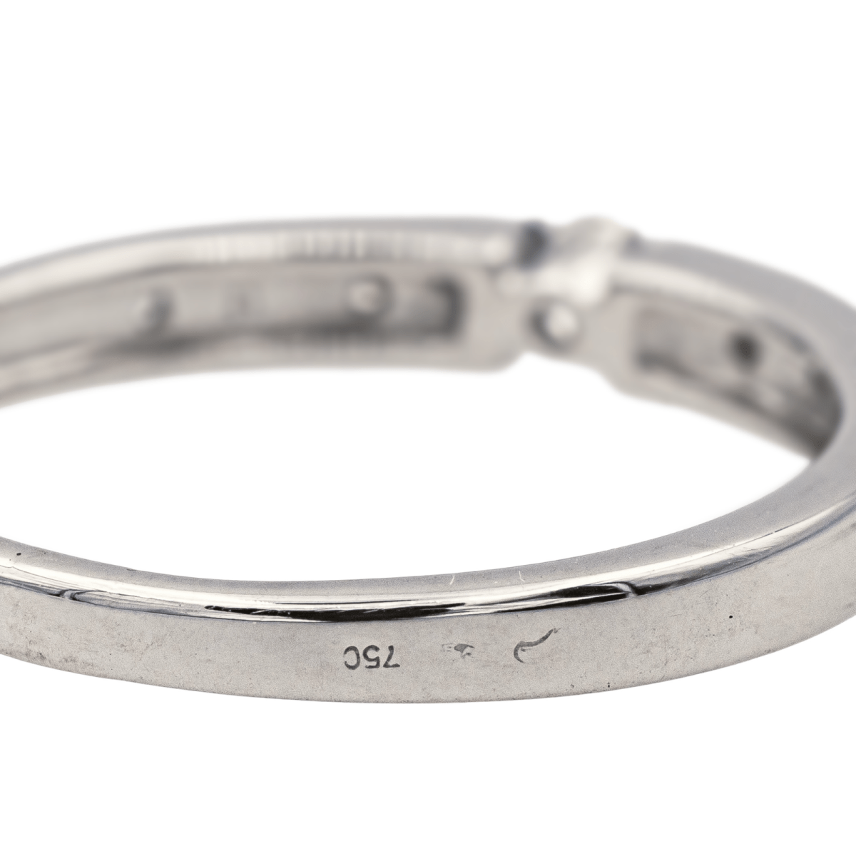 Bague en or blanc et diamants - Castafiore