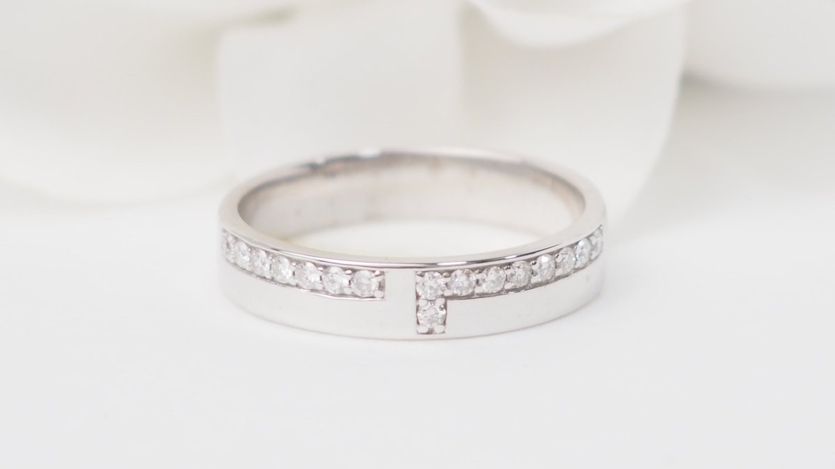 Bague en or blanc et diamants - Castafiore