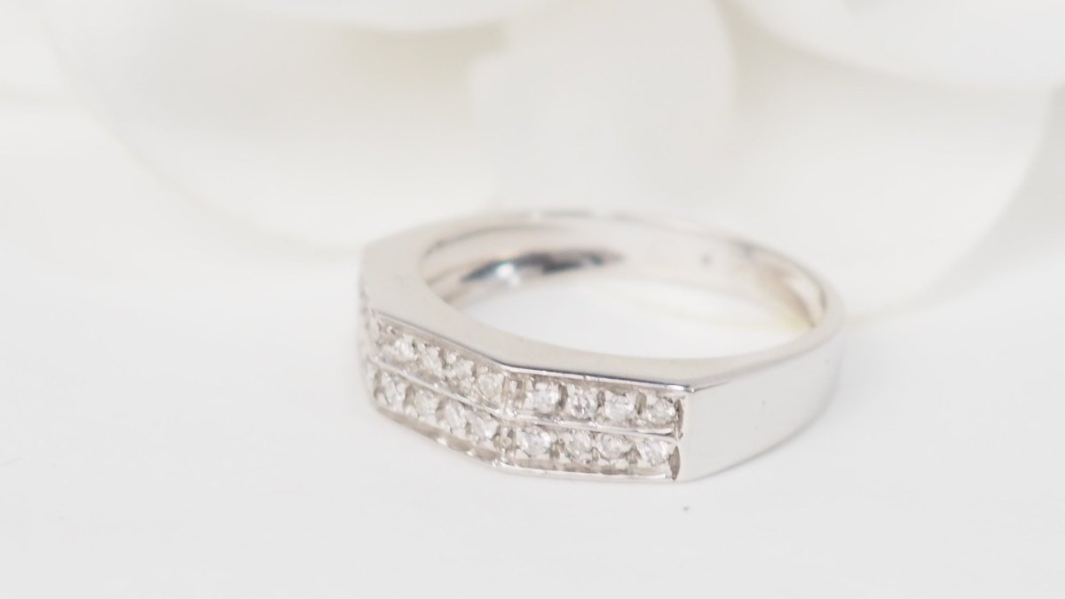 Bague en or blanc et diamants - Castafiore