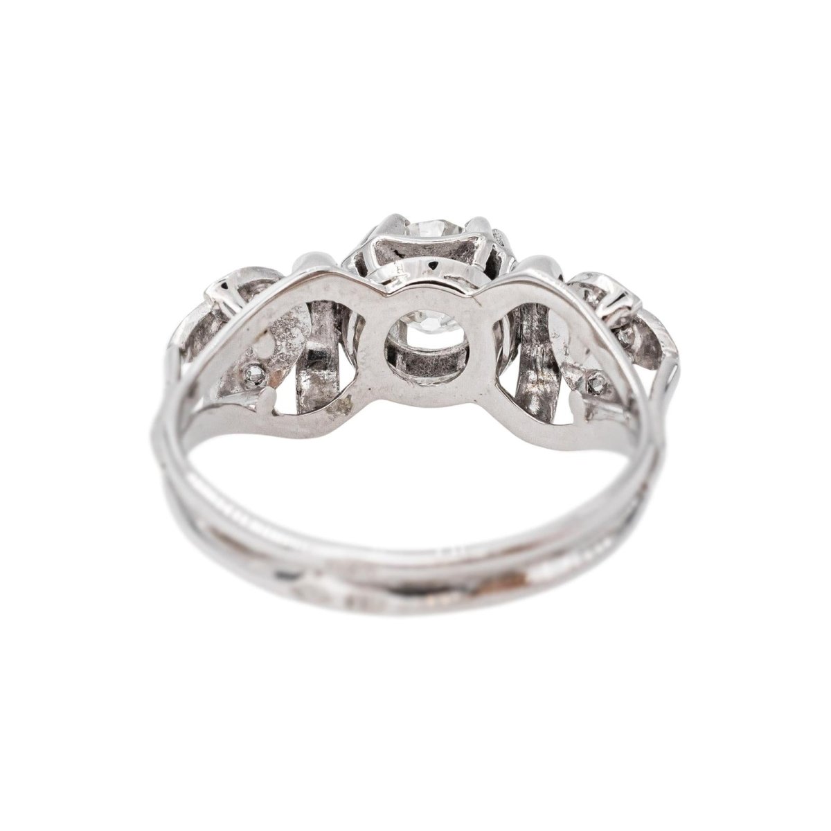 Bague en or blanc et diamants - Castafiore