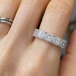 Bague en or blanc et diamants - Castafiore