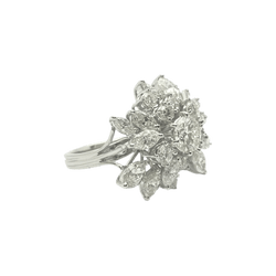 Bague en or blanc et diamants - Castafiore