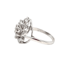 Bague en or blanc et diamants - Castafiore