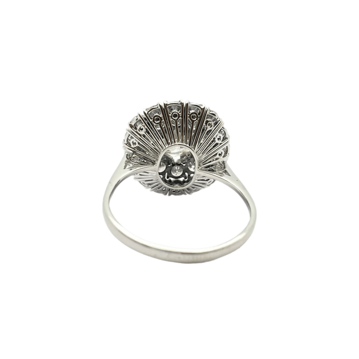 Bague en or blanc et diamants - Castafiore