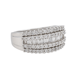 Bague en or blanc et diamants - Castafiore