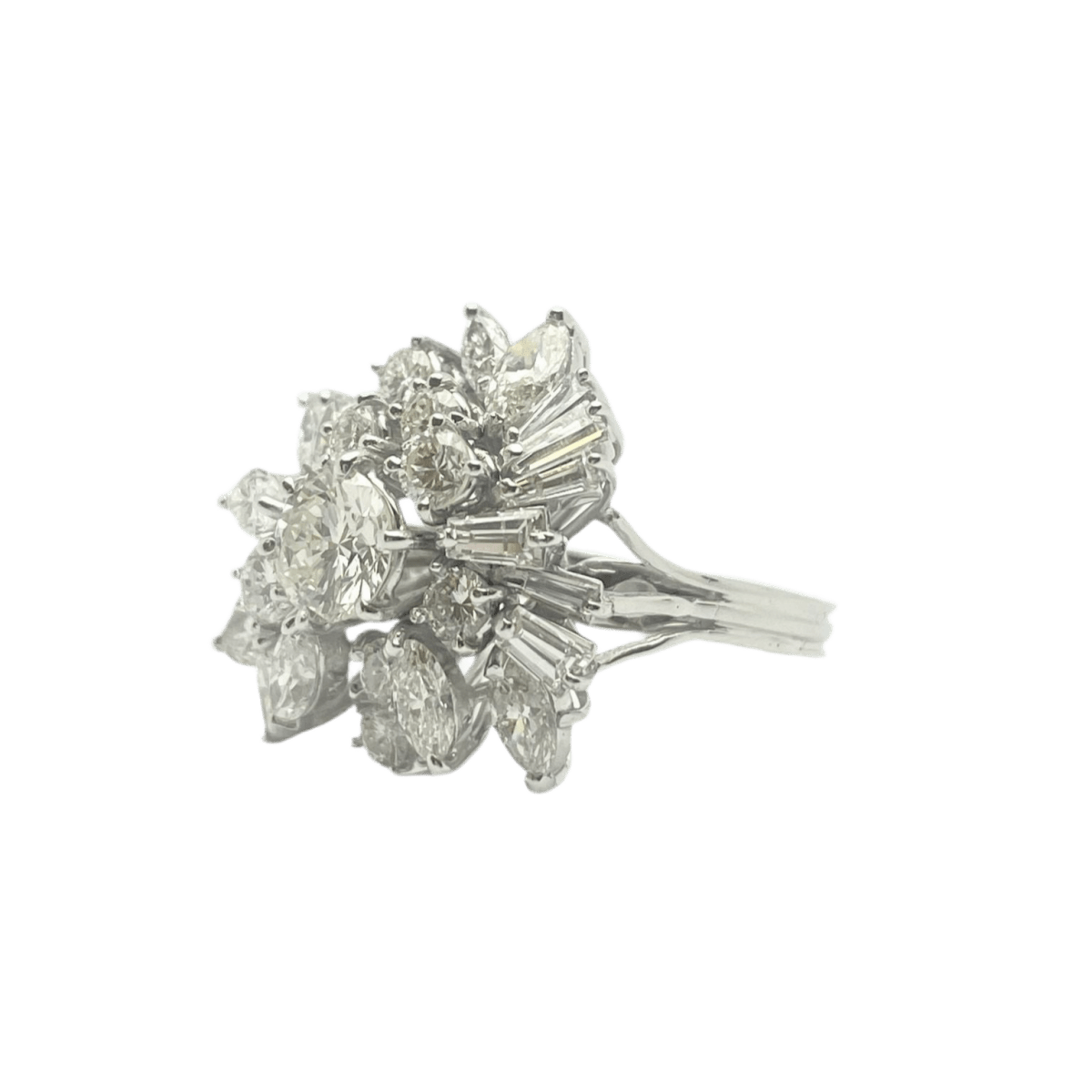 Bague en or blanc et diamants - Castafiore