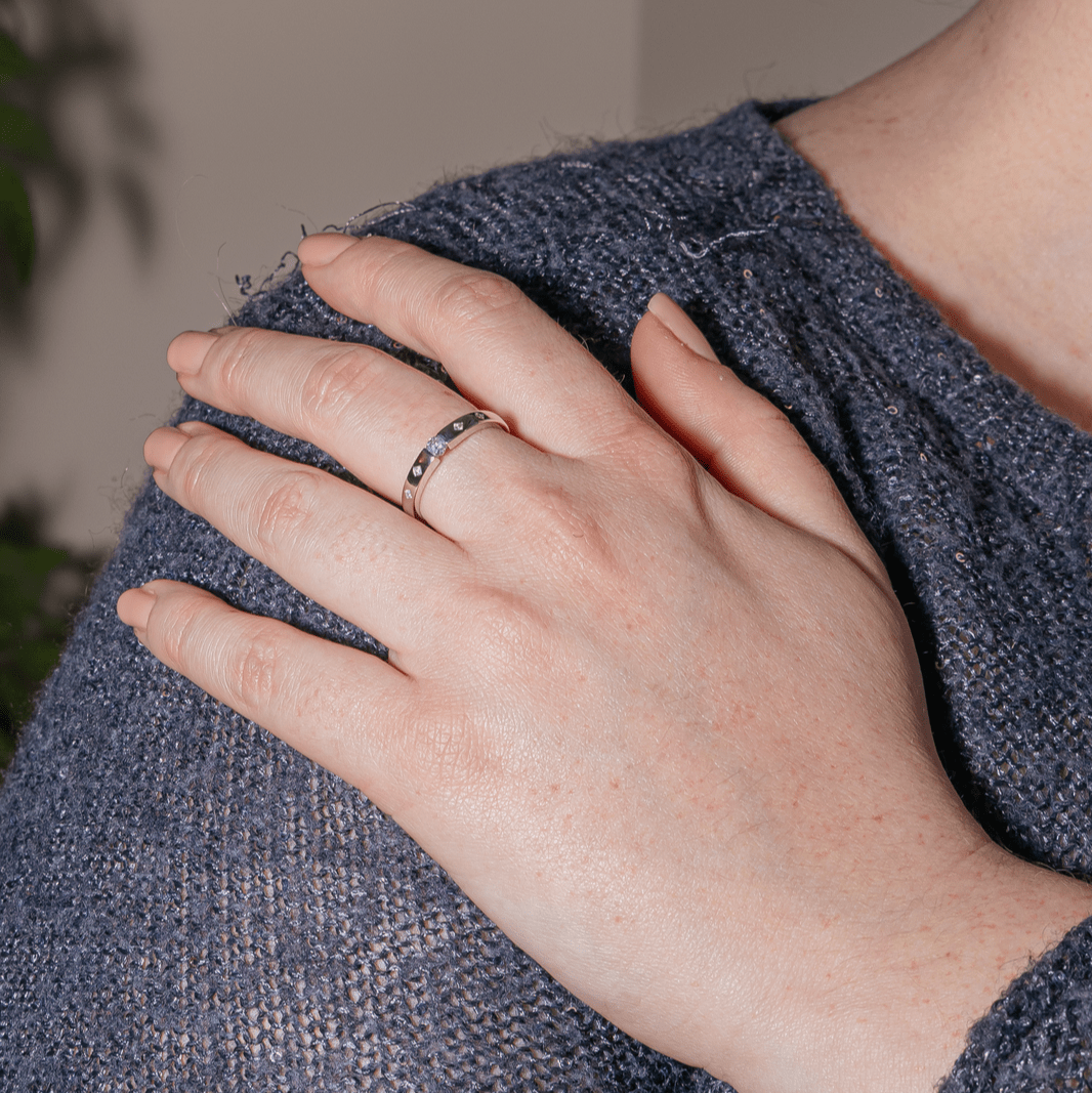 Bague en or blanc et diamants - Castafiore