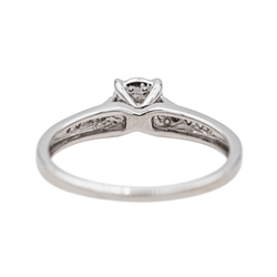 Bague en or blanc et diamants - Castafiore