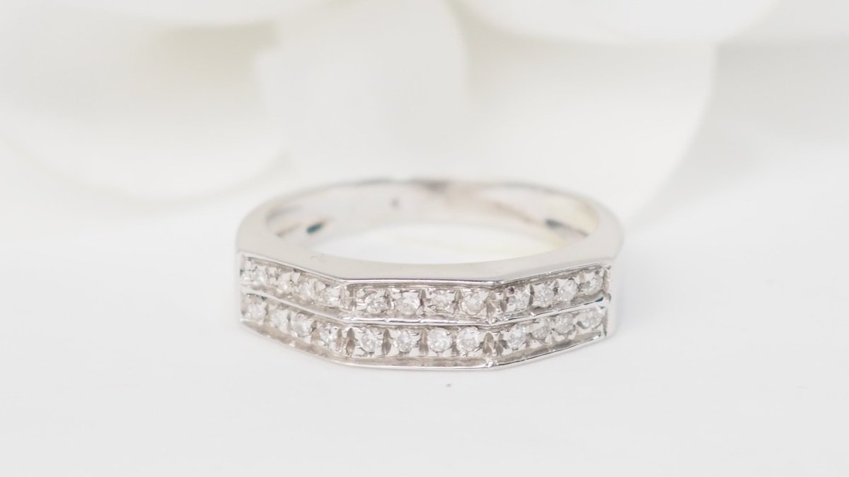 Bague en or blanc et diamants - Castafiore