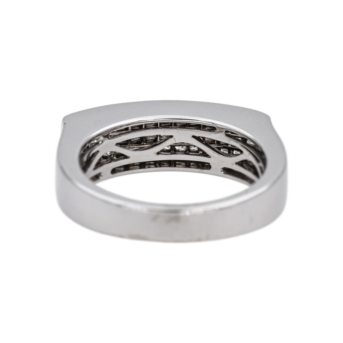 Bague en or blanc et diamants - Castafiore